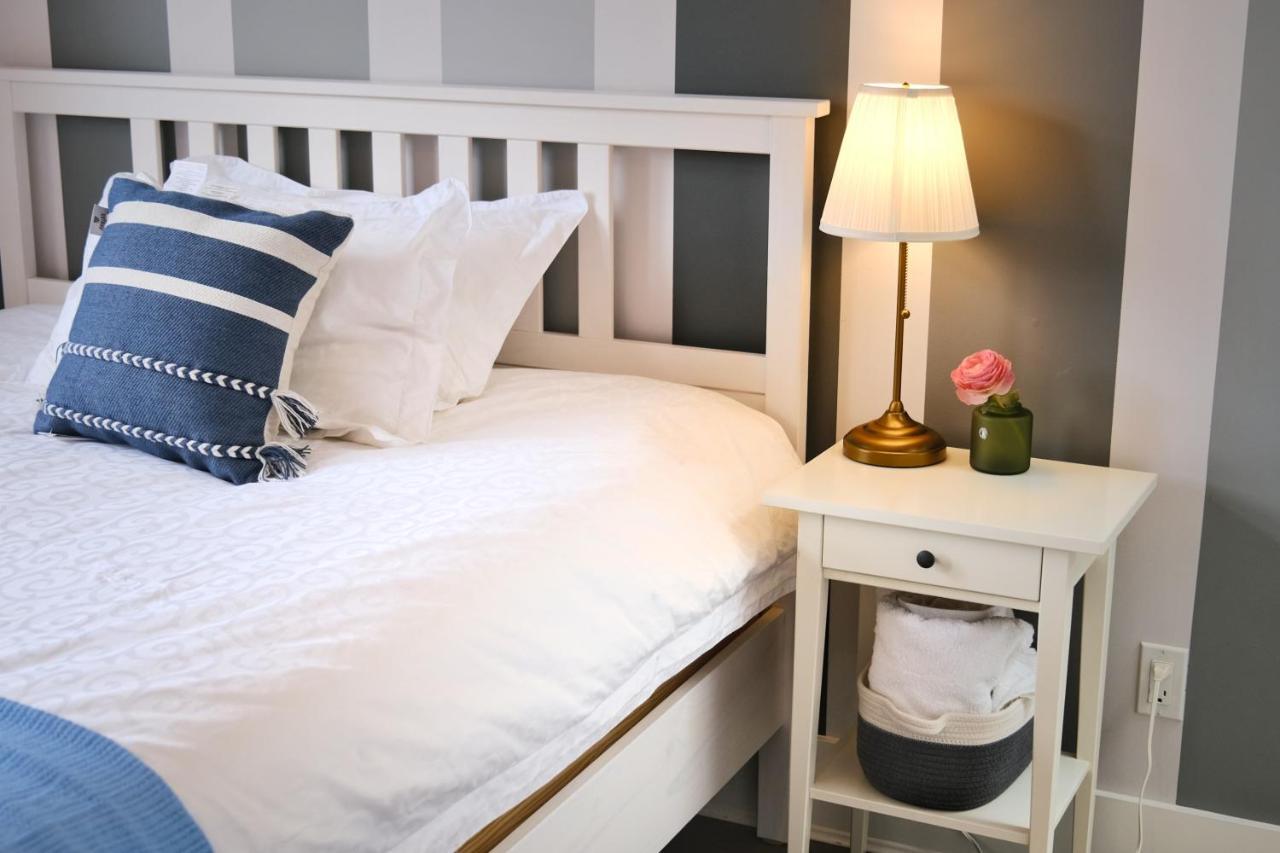 Vancouver West Cozy Retreat By Host Launch Bagian luar foto