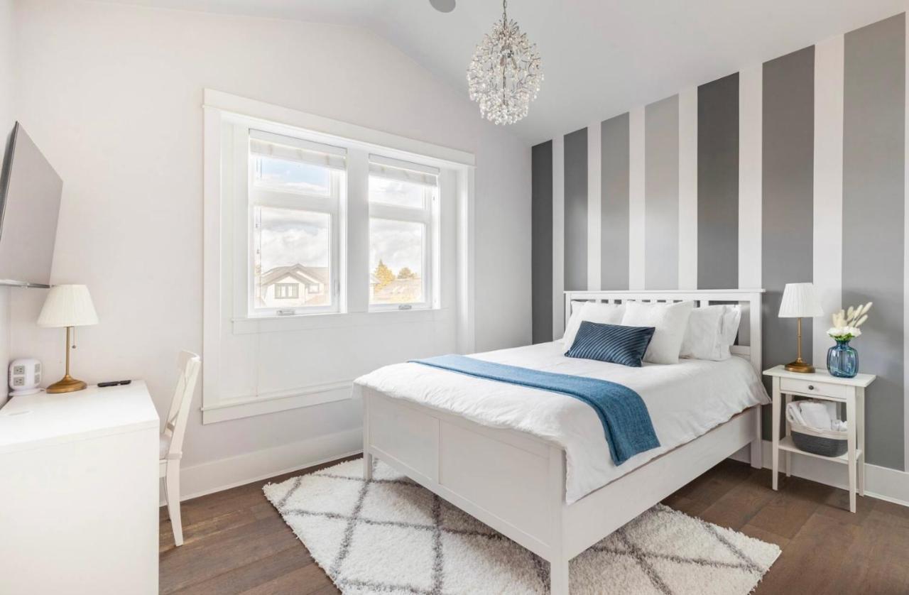 Vancouver West Cozy Retreat By Host Launch Bagian luar foto